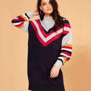 MINKPINK Gray and Pink Knit Sweater